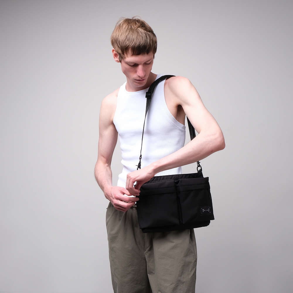 картинка Crossbody Special Series Black от магазина Good local