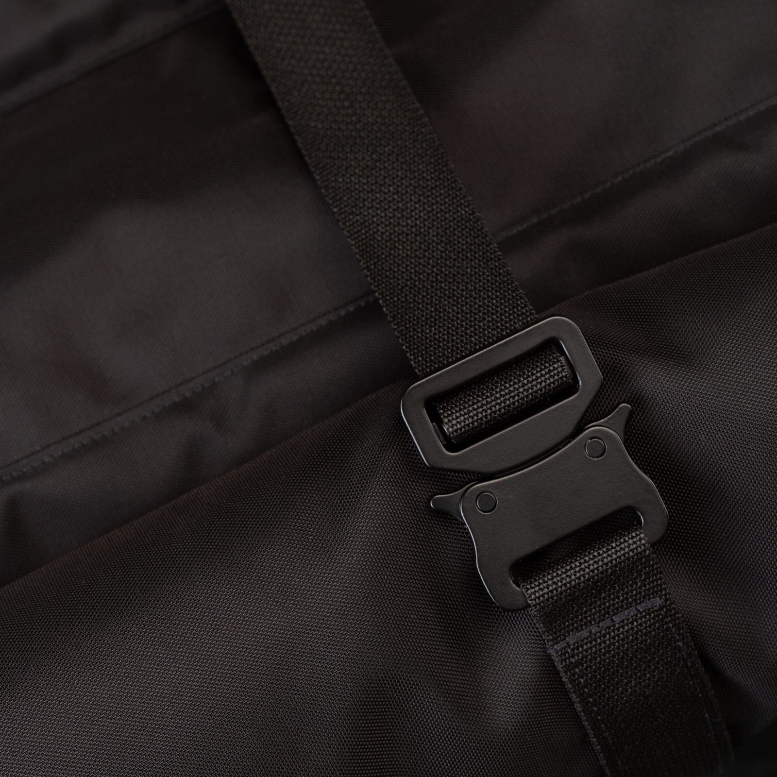 картинка Rolltop SS Black от магазина Good local